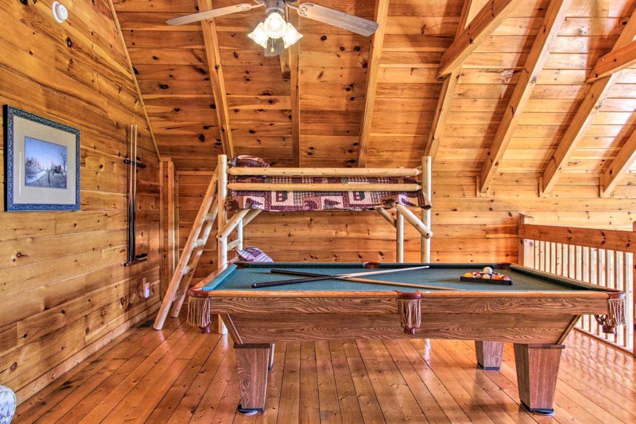 Pigeon Forge Family Cabin With Resort Pool And Hot Tub 외부 사진